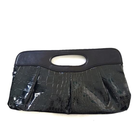 B. Bag | Shiny Black Crocodile Texture Clutch - Picture 4 of 6